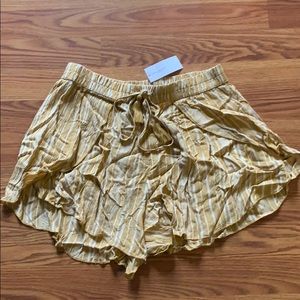 Flowy American Eagle Shorts